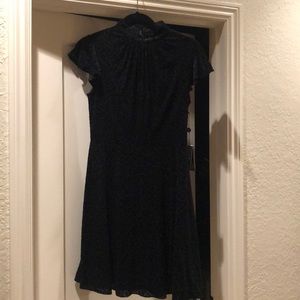 Spotted burnout, black, for and flare dress